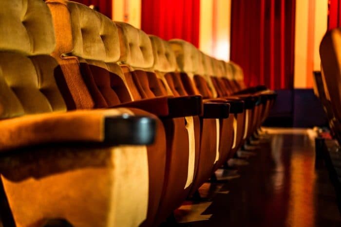 Pulizie Teatri e Cinema